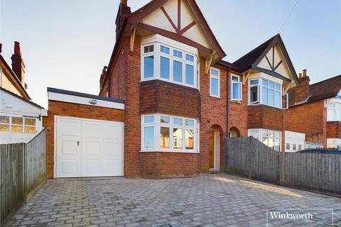 4 bedroom semi-detached house for sale, Drayton Road, Reading, RG30