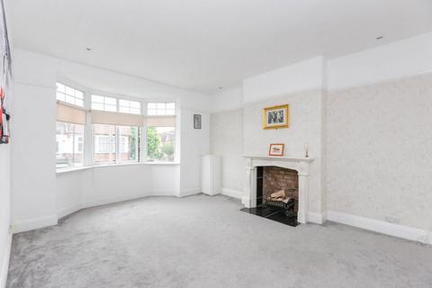 3 bedroom maisonette for sale, Lower Addiscombe Road, Croydon, London, CR0 6RD