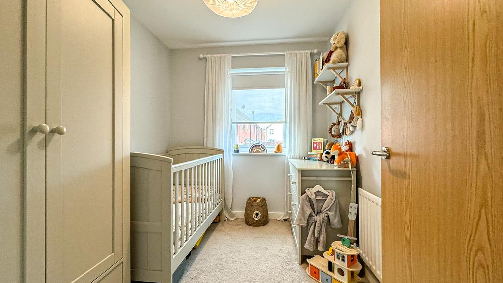 11 Moorcroft Lane - Bed 3