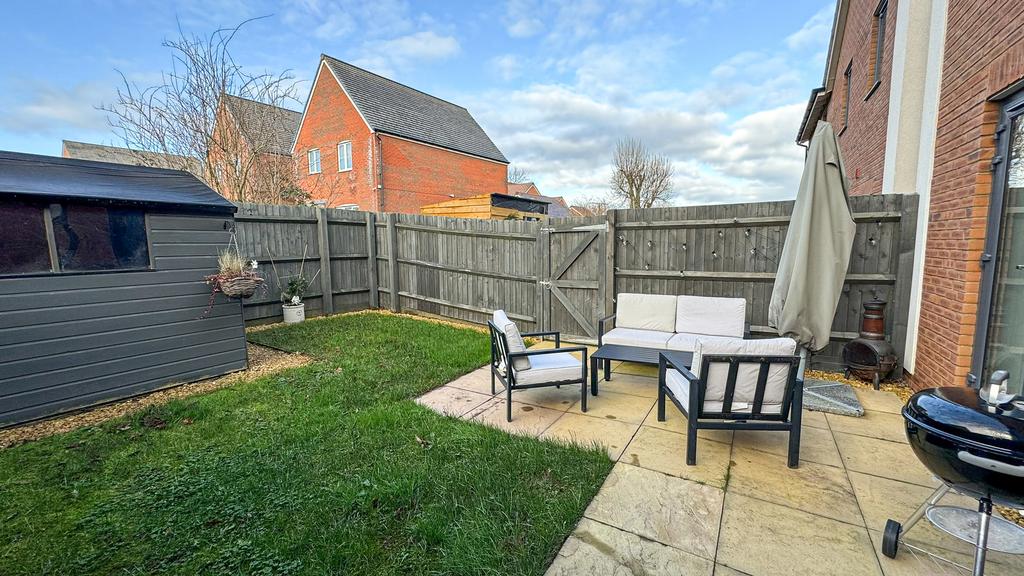 11 Moorcroft Lane - Garden (2)