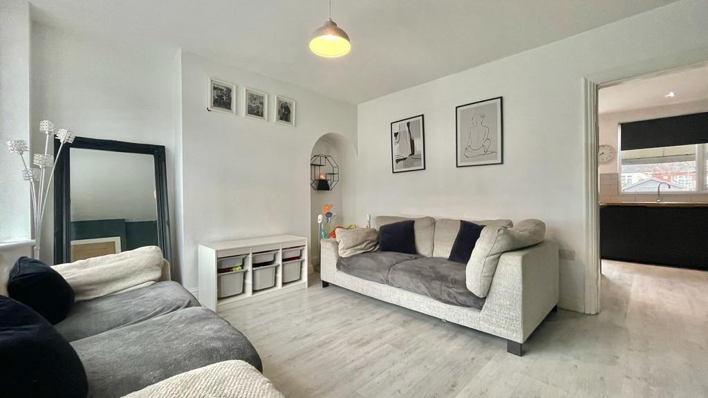 Yule Road, Coventry, CV2 3DB 3 bed end of terrace house for sale £215,000