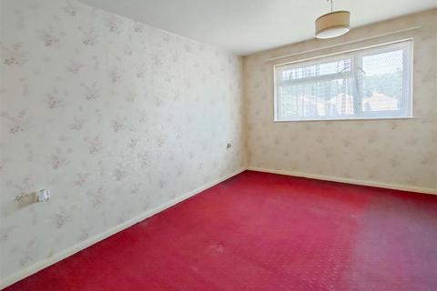 27 Tufts Field, Midhurst, GU29 9BU