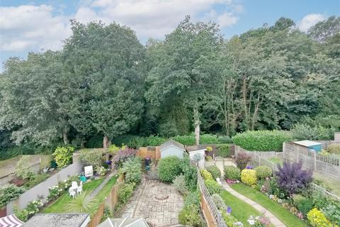 4 bedroom terraced house for sale, Heathfield Park, West Sussex GU29