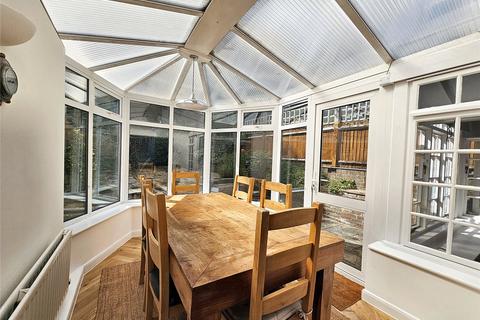 31 Heathfield Park, Midhurst, GU29 9HN