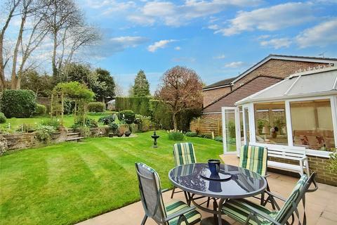 107 The Fairway, Midhurst, GU29 9JF