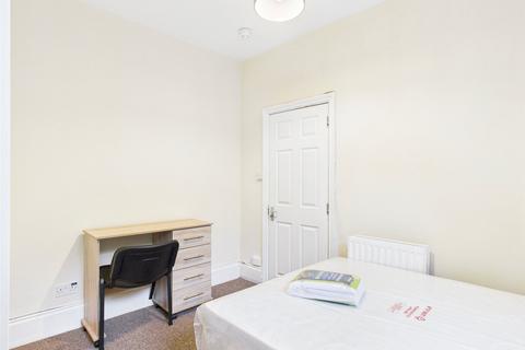 1 bedroom terraced house to rent, Osborne Road, Brighton, BN1