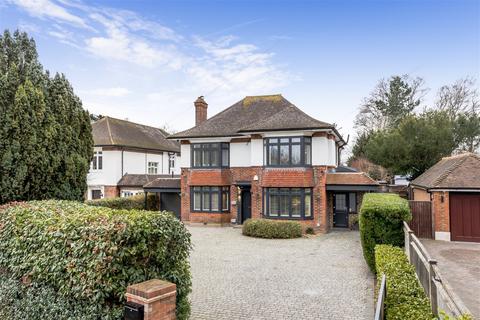 5 bedroom detached house for sale, First Avenue, Worthing BN14