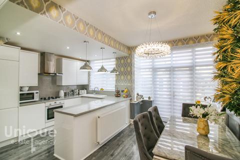 35 Laurel Avenue, Blackpool, FY1 6QX