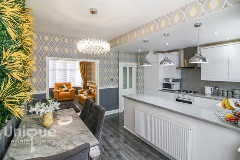 35 Laurel Avenue, Blackpool, FY1 6QX