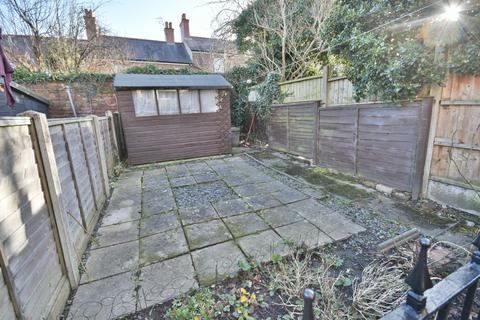 16 Albert Street, Wrexham, LL13 8NT