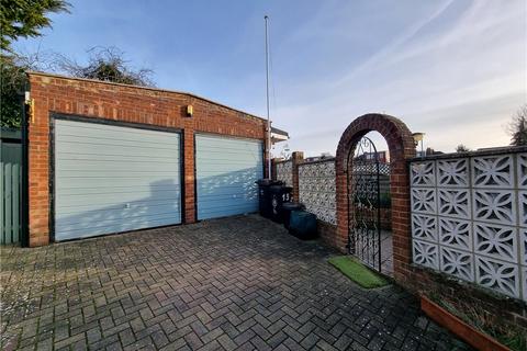 15 Whitefield Close, Orpington, BR5 3LD