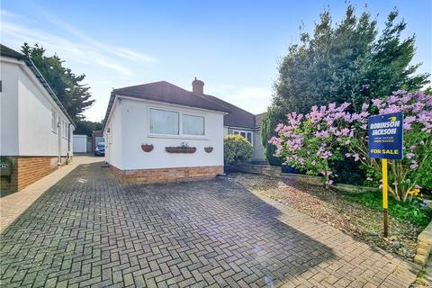 3 bedroom bungalow for sale, Whitefield Close, St Pauls Cray, Kent, BR5