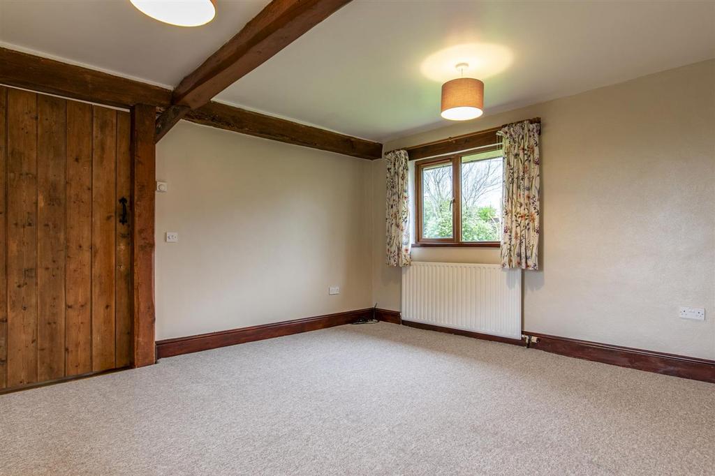 Widegates, Looe, PL13 3 bed detached house to rent £1,400 pcm (£323 pw)