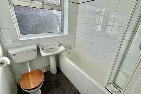 12 Earl Smith Close, Whetstone, Leicester, LE8 6NR