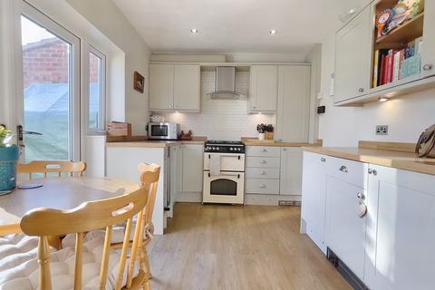 10 Beech Avenue, Ravenstone, Coalville, LE67 2AD