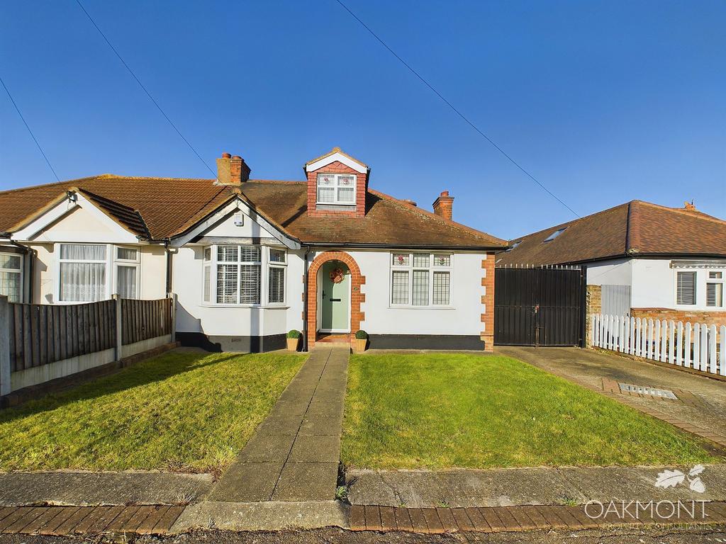 Nelson Road, Ockendon Village 4 bed semidetached house for sale £475,000