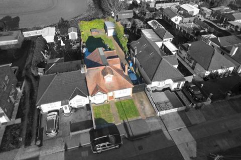 20 Nelson Road, South Ockendon, RM15 6PX