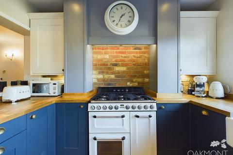 20 Nelson Road, South Ockendon, RM15 6PX