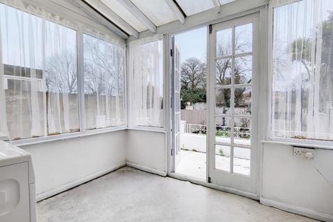 89 Brookdene Road, London, SE18 1EH