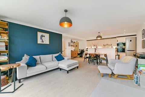 2 bedroom apartment for sale, 1 Goat Wharf, Brentford, TW8