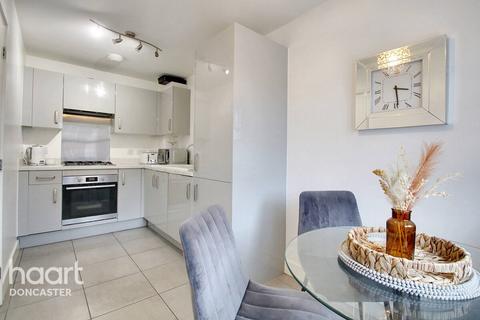 3 Pippin Way, Hatfield, Doncaster, DN7 6EB
