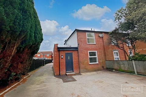 2 bedroom semi-detached house for sale, Southampton SO19