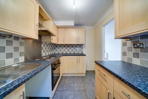 10 Clark Road, Royston, SG8 7AY