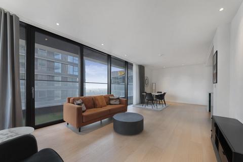 2 bedroom apartment to rent, Hobart Building, Wardian, London, E14
