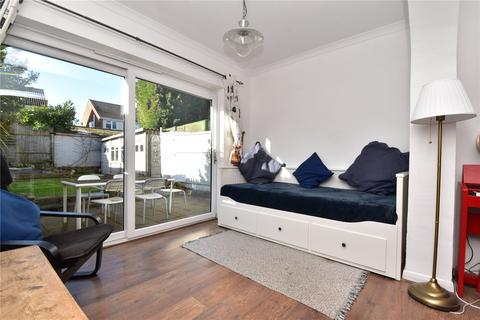 3 bedroom semi-detached house for sale, Warren Road, Dartford, Kent, DA1