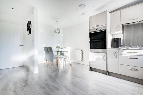 33 Tala Close, Surbiton, KT6 7DU