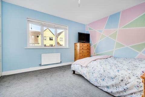 33 Tala Close, Surbiton, KT6 7DU