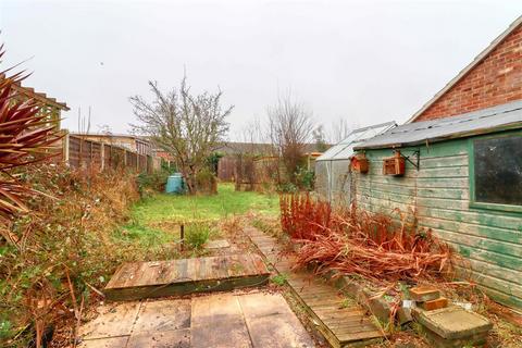 5 Becontree Close, Clacton-on-sea, CO15 4UR