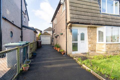 3 bedroom semi-detached house for sale, Woodside View, Bingley, BD16