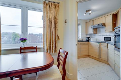 2 bedroom apartment for sale - Goodes Court, Royston, Hertfordshire, SG8