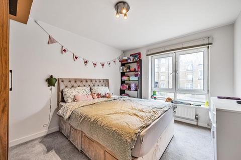 Flat 8, Swallow Court Admiral Walk, London, W9 3TX