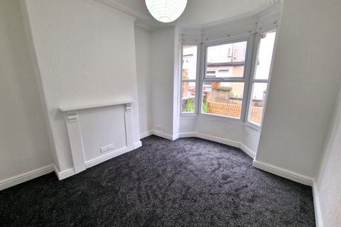 2 bedroom end of terrace house to rent, St. Augustines Avenue, Hull, North Humberside, HU5