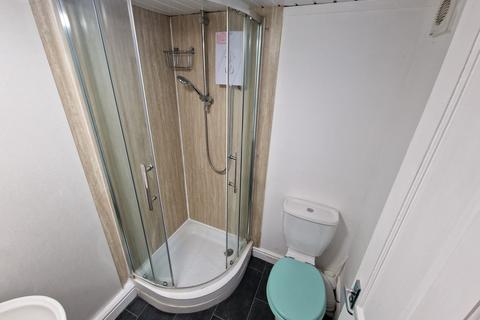 2 bedroom end of terrace house to rent, St. Augustines Avenue, Hull, North Humberside, HU5