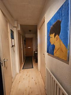 1 bedroom apartment for sale, The Quarterdeck, London E14