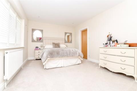 undefined, Barrs Wood Road, New Milton, Hampshire, BH25