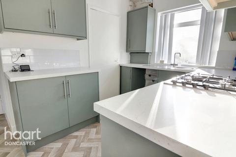 90 Alfred Road, Askern, Doncaster, DN6 0PZ