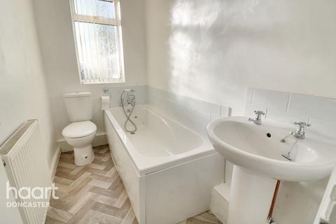 90 Alfred Road, Askern, Doncaster, DN6 0PZ