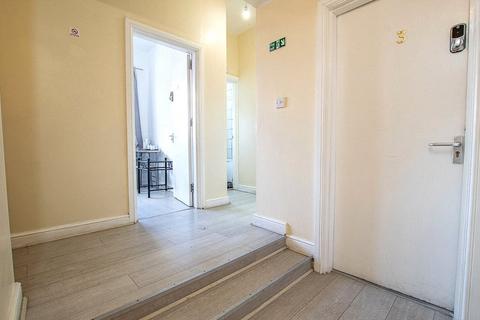 1 Catherine Street, Grimsby, DN32 9LE