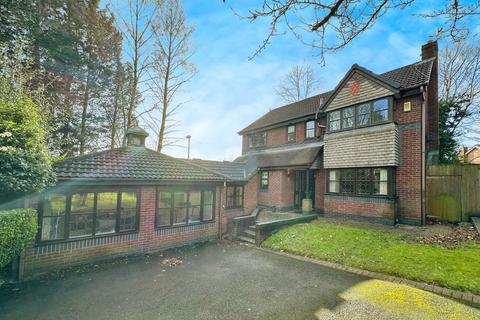 4 bedroom detached house for sale, Tuscany View, Salford, M7