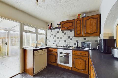 27 Carlyle Avenue, Bromley, BR1 2RB