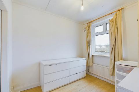 27 Carlyle Avenue, Bromley, BR1 2RB