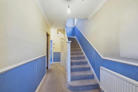 93 Grasmere Road, Purley, CR8 1DZ