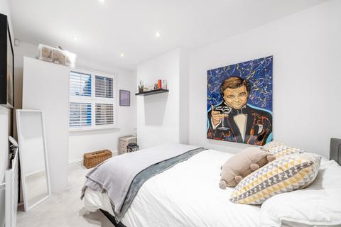 81 Martins Road, Bromley, BR2 0EE