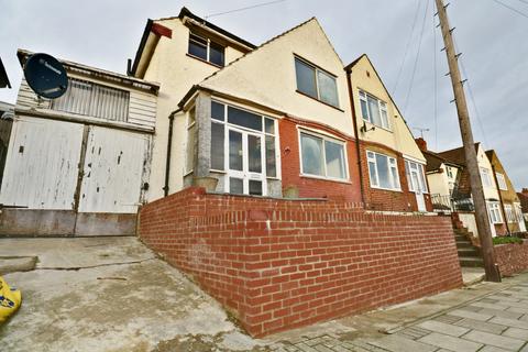 36 Kynaston Road, Bromley, BR1 5AW