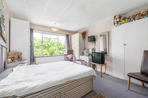 36 Kynaston Road, Bromley, BR1 5AW