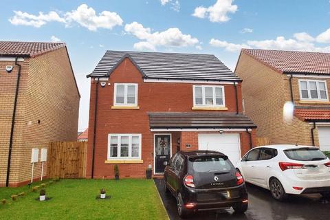 4 bedroom detached house for sale, Campion Grove, Eastfield, Scarborough, YO11